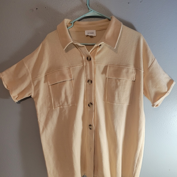 heyson Tops - Heyson Beige Button-Up Shirt 👠